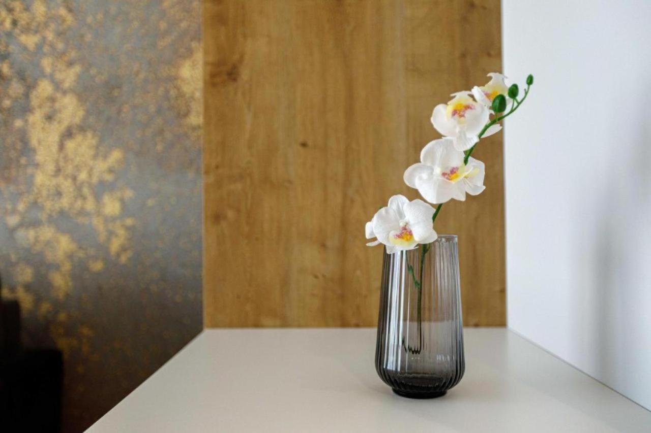 Urban Chic - Studio Apartment - Odra View&Witolda Wroclaw Dış mekan fotoğraf